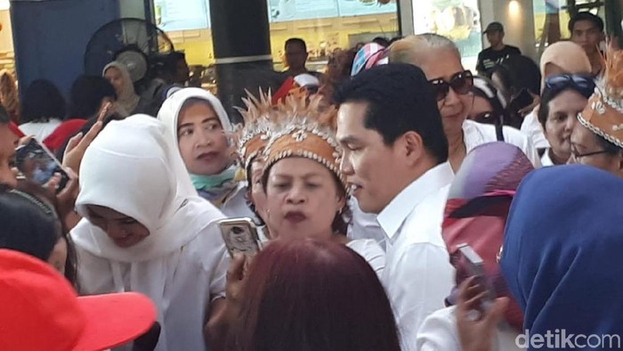 Erick Thohir Ingatkan Relawan Perempuan Jokowi Kampanye Sehat