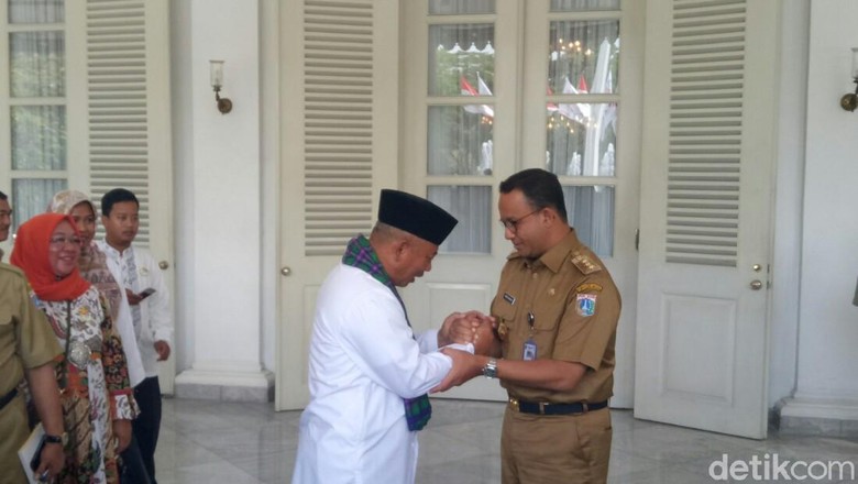 Rentetan Tarik Ulur Anies vs Pepen yang Antiklimaks Rentetan Tarik Ulur Anies vs Pepen yang Antiklimaks
