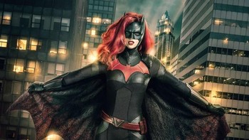 Superhero, kamu penggemar Black Panther atau Batgirl, superhero adalah pilihan Halloween yang terbaik.  (Foto: teenvogue)