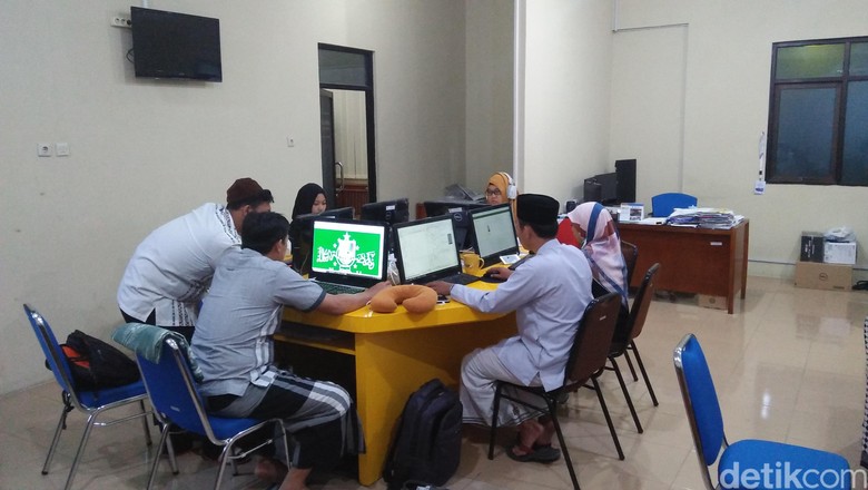 Peringati Hari Santri, Pemkot Cirebon Racik E-Wasiat Peringati Hari Santri, Pemkot Cirebon Racik E-Wasiat
