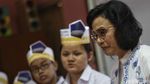 Gaya Sri Mulyani Ajari Siswa SD soal Utang hingga APBN