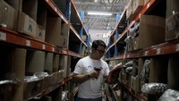 Pemilihan Bandung sebagai gudang baru Pakde (Paket Delivery) start up lokal yang bergerak di bidang layanan packaging dan shipping ini karena pertumbuhan ekonomi kreatifnya yang kian membaik. Foto: dok. Pakde