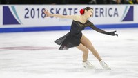 Peseluncur asal Jepang Satoko Miyahara menunjukkan keahliannya berseluncur di atas es. Joe Nicholson-USA Today/via Reuters.