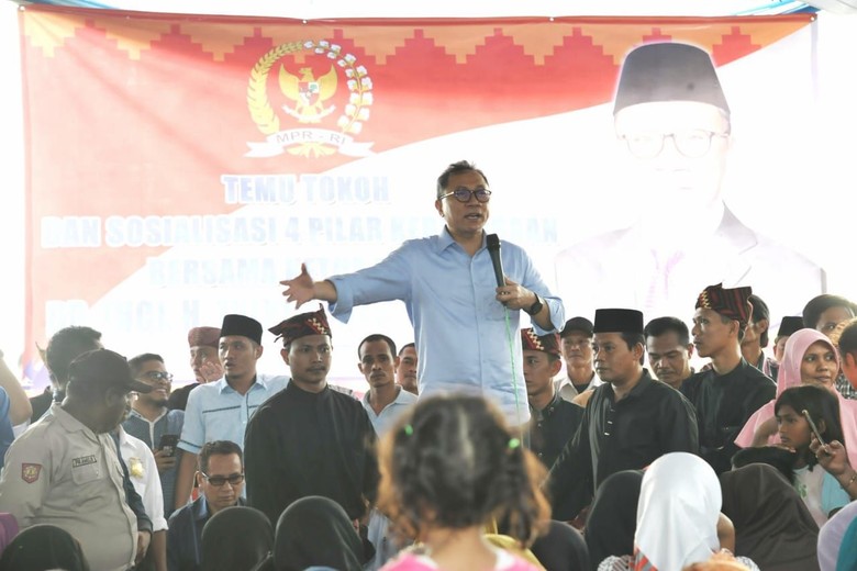 Di Depan Para Nelayan, Ketua MPR Sampaikan Pesan Pancasila Ini Di Depan Para Nelayan, Ketua MPR Sampaikan Pesan Pancasila Ini