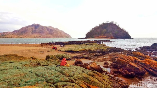 Foto: Before-After Pantai Cantik di Dompu yang Kini Memprihatinkan