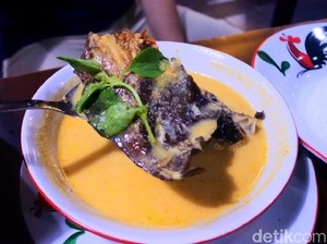 Terminal Ketan Cak Gandut: Murah Sedap, Mangut Iwak Pe dan Ketan Kicir Manis