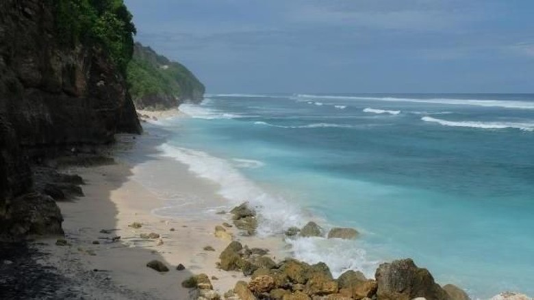 Keadaan Terkini  Pariwisata  Bali  dan Lombok