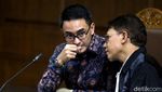 Sidang Zumi Zola Ditunda Karena Sakit