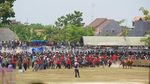Foto: Karapan Sapi Madura yang Seru Banget