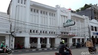 Sebanyak 52 pengunjung diskotek Old City ditemukan positif mengonsumsi narkoba. Akibatnya, Dinas Pariwisata dan Kebudayaan (Disparbud) DKI Jakarta akan memanggil pihak pengelola diskotek untuk dimintai keterangan.