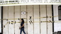 Pasca disegel dan ditutup sementara, tak tampak aktivitas maupun kegiatan dari tempat hiburan malam itu.