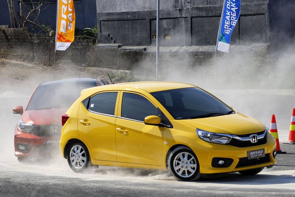 Honda merilis mobil city car dan LCGC generasi kedua dikembangkan sebagai solusi terbaik untuk memenuhi kebutuhan.