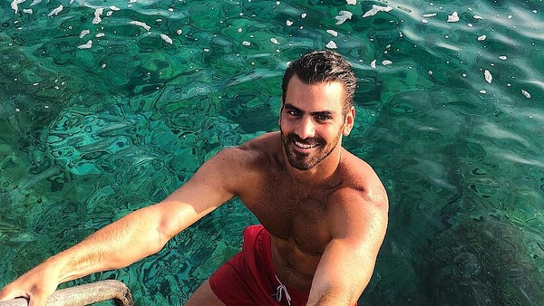 Nyle DiMarco, Model Tunarungu Tampan yang Suka Pantai