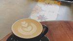 Intip Keseruan Kesha Ratuliu Saat Nikmati Es Krim dan Ngopi