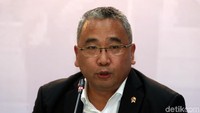 Menteri Desa dan Pembangunan Daerah Tertinggal dan Transmigrasi Eko Putro Sandjojo.