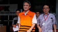 Pengusaha sekaligus tersangka kasus suap panitera Pengadilan Negeri (PN) Jakarta Pusat Eddy Sindoro menjalani pemeriksaan lanjutan di gedung KPK, Jakarta, Selasa (23/10/2018).