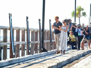 Saat Pangeran Harry dan Meghan ke Pulau Pasir Terluas di Dunia