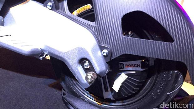 Motor pakai penggerak Bosch