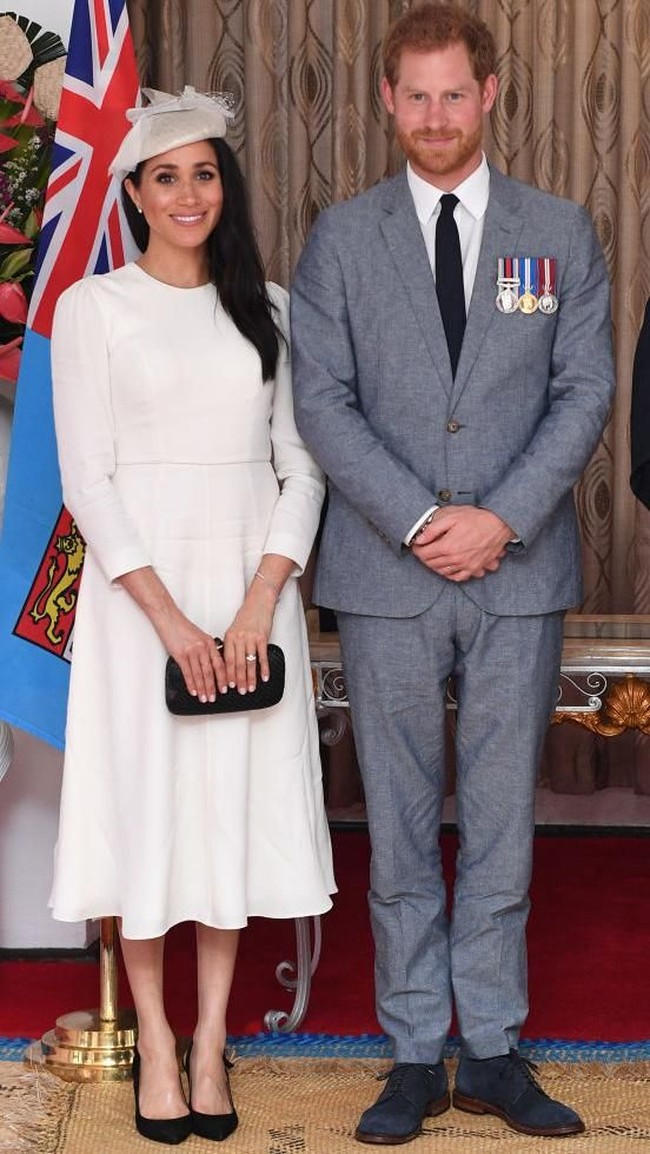 Sama-sama pernah menjalani tur ke Australia dalam waktu yang lama, belanja baju Meghan lebih banyak dibanding Kate Middleton. Kate yang empat tahun lalu pernah pelesir ke Australia selama 19 hari, hanya menghabiskan sekitar Rp 900 juta untuk bajunya. (Foto: Getty Images)