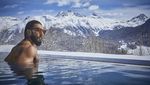 Foto Traveling Ranveer Singh, Calon Suami Deepika Padukone