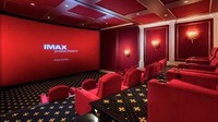 Bagi pencinta film, Anda juga bisa dimanjakan dengan theater IMAX yang tersedia di dalam vila tersebut.(Istimewa/CNBC)