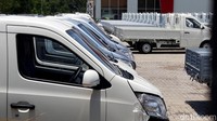 PT. Solo Manufaktur Kreasi yang disebut-sebut memproduksi mobil Esemka tersebut berlokasi di jalan Esemka (Mangu – Sambi), Desa Demangan, Kecamatan Sambi, Boyolali. Berjarak sekitar 4,5 km dari Bandara Adi Soemarmo, Ngemplak, Boyolali dan sekitar 9 km dari simpang tiga Bangak, Banyudono, Boyolali (jalan Solo – Semarang).