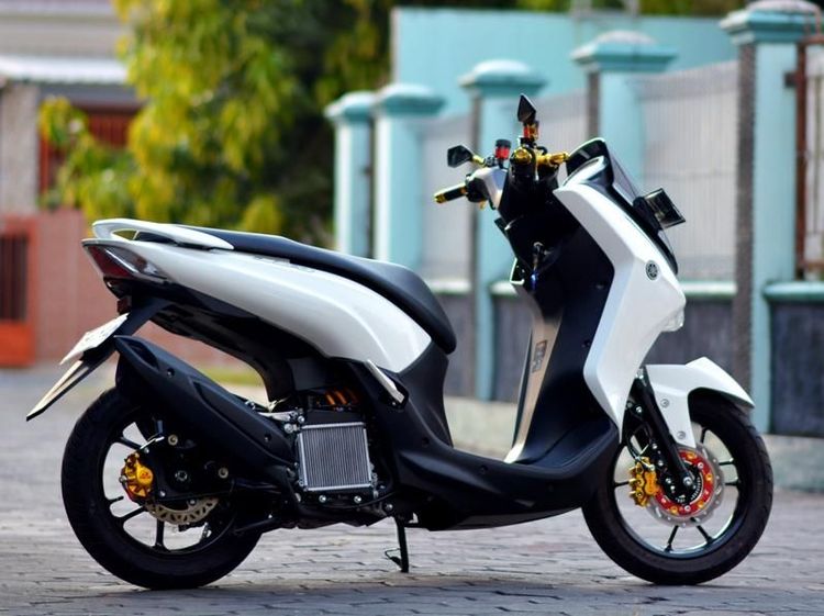 Motor Buat Emak Belanja ke Pasar