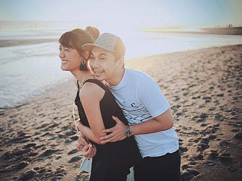 Foto: Raditya Dika dan Anissa Aziza (Instagram @anissaaziza) Foto: Raditya Dika dan Anissa Aziza (Instagram @anissaaziza)
