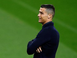 Datang ke tempat yang membesarkan namanya membuat Ronaldo langsung terkenang banyak kenangan manis di Old Trafford. (Foto: Jason Cairnduff/Reuters)
