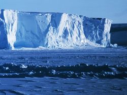 10 Misteri Menyeramkan di Antartika yang Tak Terpecahkan