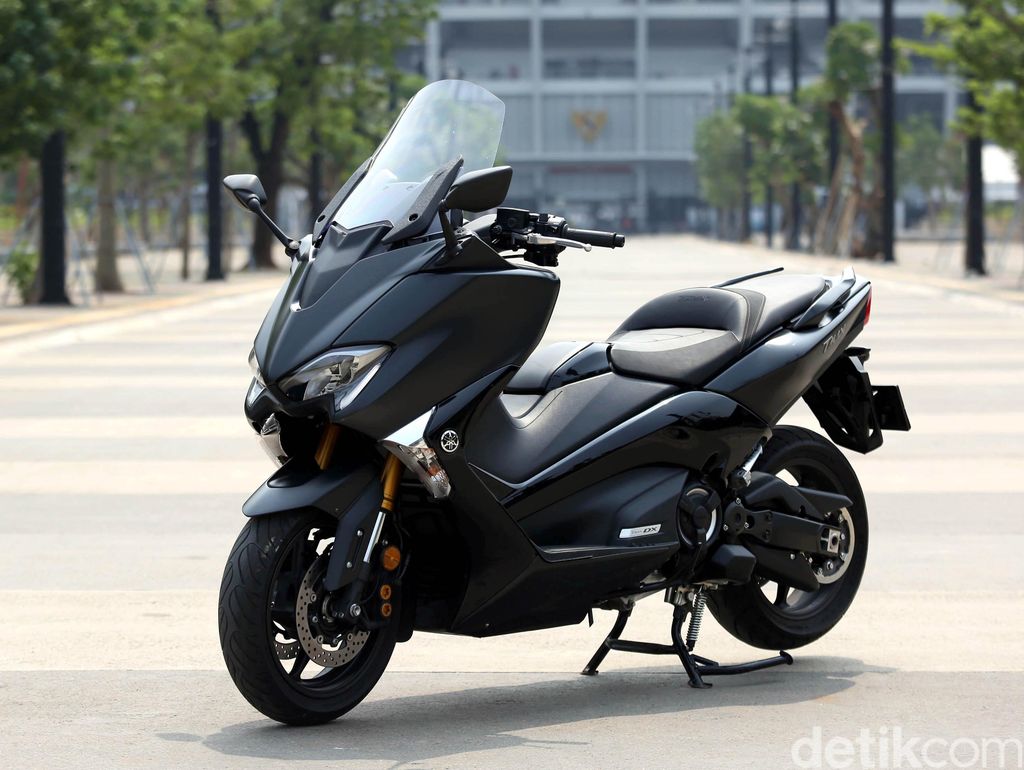 Test Drive Yamaha Tmax