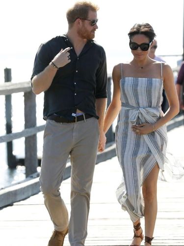 Meghan Markle Dikabarkan Sewa 20 Dokter untuk Bantu Melahirkan Anak Pertama