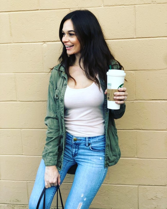 Memiliki wajah cantik dan kepercayaan diri yang besar, Tessa pun pernah didapuk menjadi model fashion show.  Foto: Instagram @tessnyder