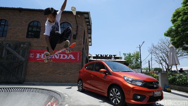 Honda menggelar test drive Honda Brio di Bali