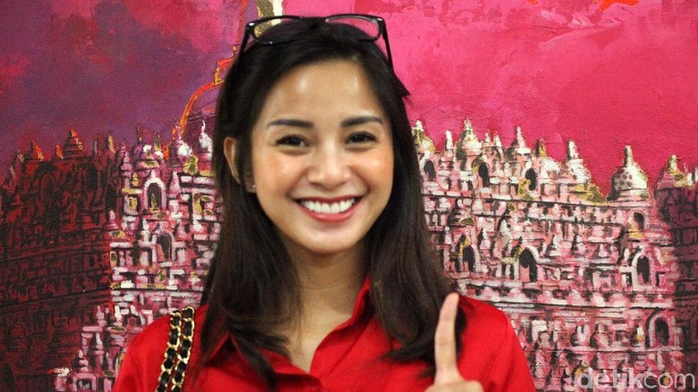 Kirana Larasati Luruskan Fadli soal Jokowi Dipatuk Mik, Begini Ceritanya Kirana Larasati Luruskan Fadli soal Jokowi Dipatuk Mik, Begini Ceritanya