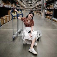 Tak hanya populer di Instagram, Maypim juga cukup terkenal di Facebook dan memiliki 417 ribu lebih pengikut. Foto: Instagram @maypimm