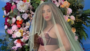 Urutan kedelapan datang dari Beyonce. Penyanyi sekaligus ibu dari tiga anak ini mendapat 11,2 juta like pada foto pengumuman kehamilan kedua anak kembarnya. Foto: Instagram