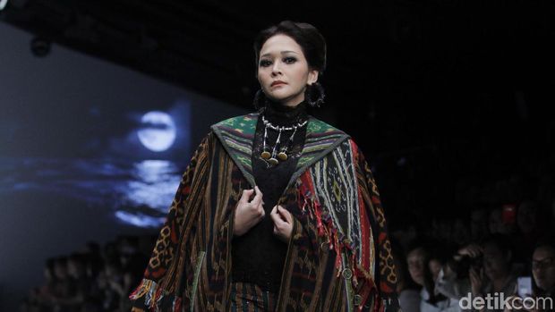 Maia Estianty Nikah Lagi, Duka Para Artis Atas Jatuhnya Pesawat Lion Air