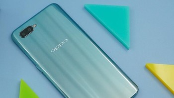 Oppo mentenagai R15x dengan prosesor Snapdragin 660 dengan GPU Adreno 512. Foto: Sina Mobile