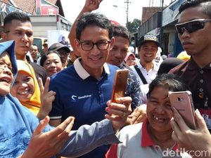 Keliling Pasar Salatiga, Sandiaga Janjikan Sembako Murah