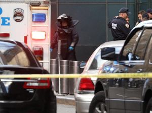 Paket Bahan Peledak Lain Ditemukan di Gedung The Time Warner New York
