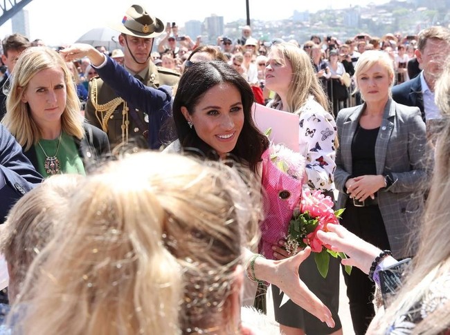 Kabarnya, sang bodyguard memiliki latar belakang kepolisian. Jabatannya pun terbilang senior, yakni setara dengan inspektur. (Foto: Getty Images)