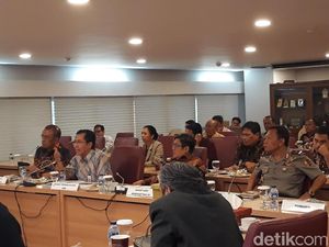 DPR-Pemerintah Sepakat Relokasi Lapangan Tembak Senayan