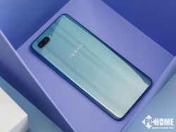 Penampakan Oppo R15x  yang Tampil Menawan