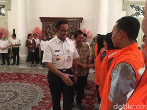 Anies Kirim Tim Psikososial ke Lombok Bantu Korban Pascabencana
