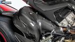 Ducati Panigale V4 Bermotif Karbon Keren Abis!