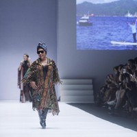 Semua penonton yang hadir berusaha memotret sang menteri dan bersorak memanggil namanya. Foto: Dok. Moh. Abduh/Wolipop