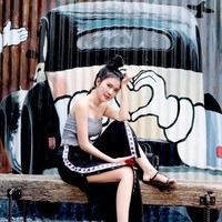 Maypim kerap mengunggah foto-foto dengan gaya seksi di akun media sosialnya. Foto: Instagram @maypimm