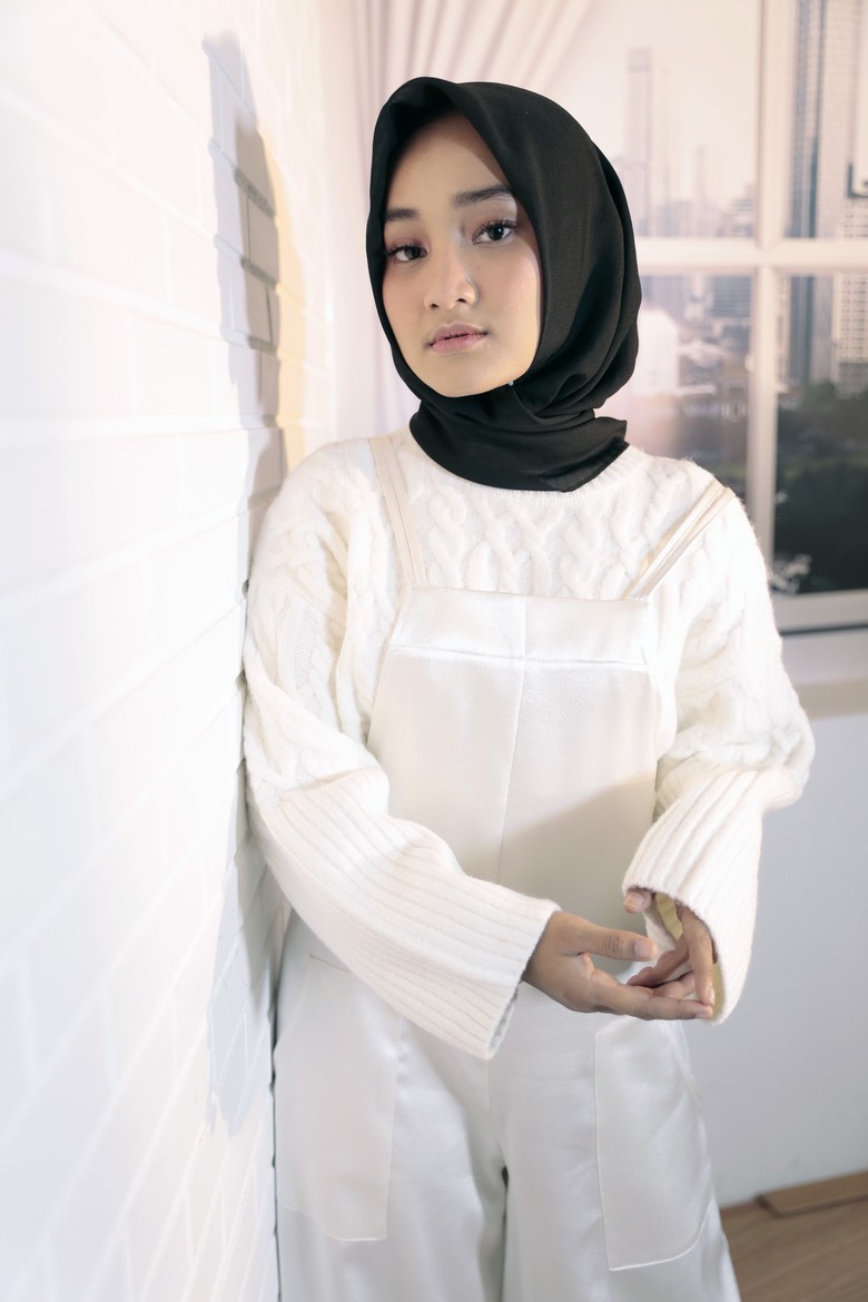 Jingga Jadi Refleksi Diri untuk Fatin Jingga Jadi Refleksi Diri untuk Fatin