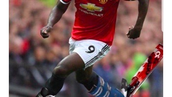 Mungkin Lukaku memakai peralatan ski tak terlihat di kakinya sehingga kurang berkembang permainannya. Foto: istimewa